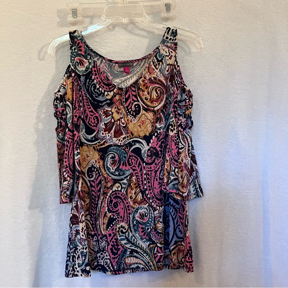 Vince Camuto Multicolor Paisley Cold Shoulder Blouse